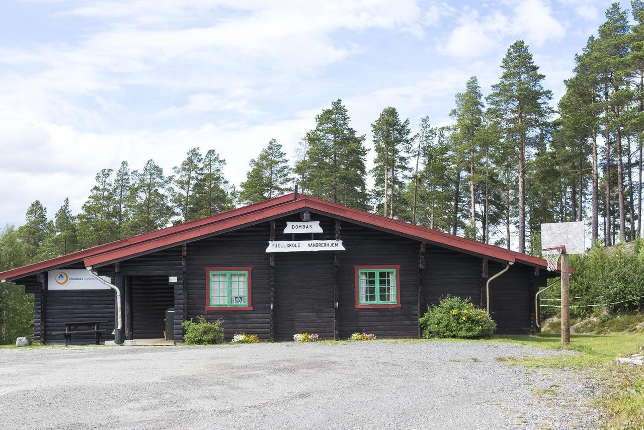 Dombas Hostel Exterior foto